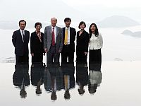 台灣大學校長李嗣涔教授（右三）率領代表團到訪香港中文大學